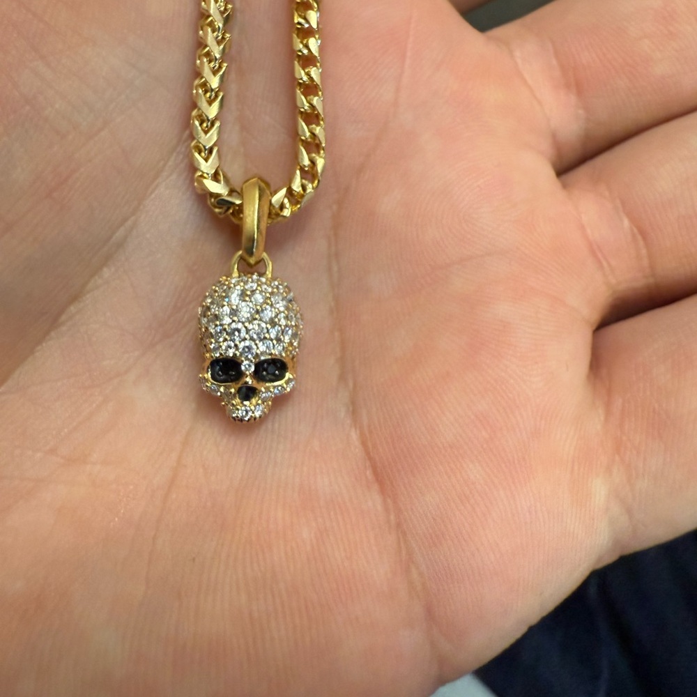 David Yurman Momento Mori Skull Pendant